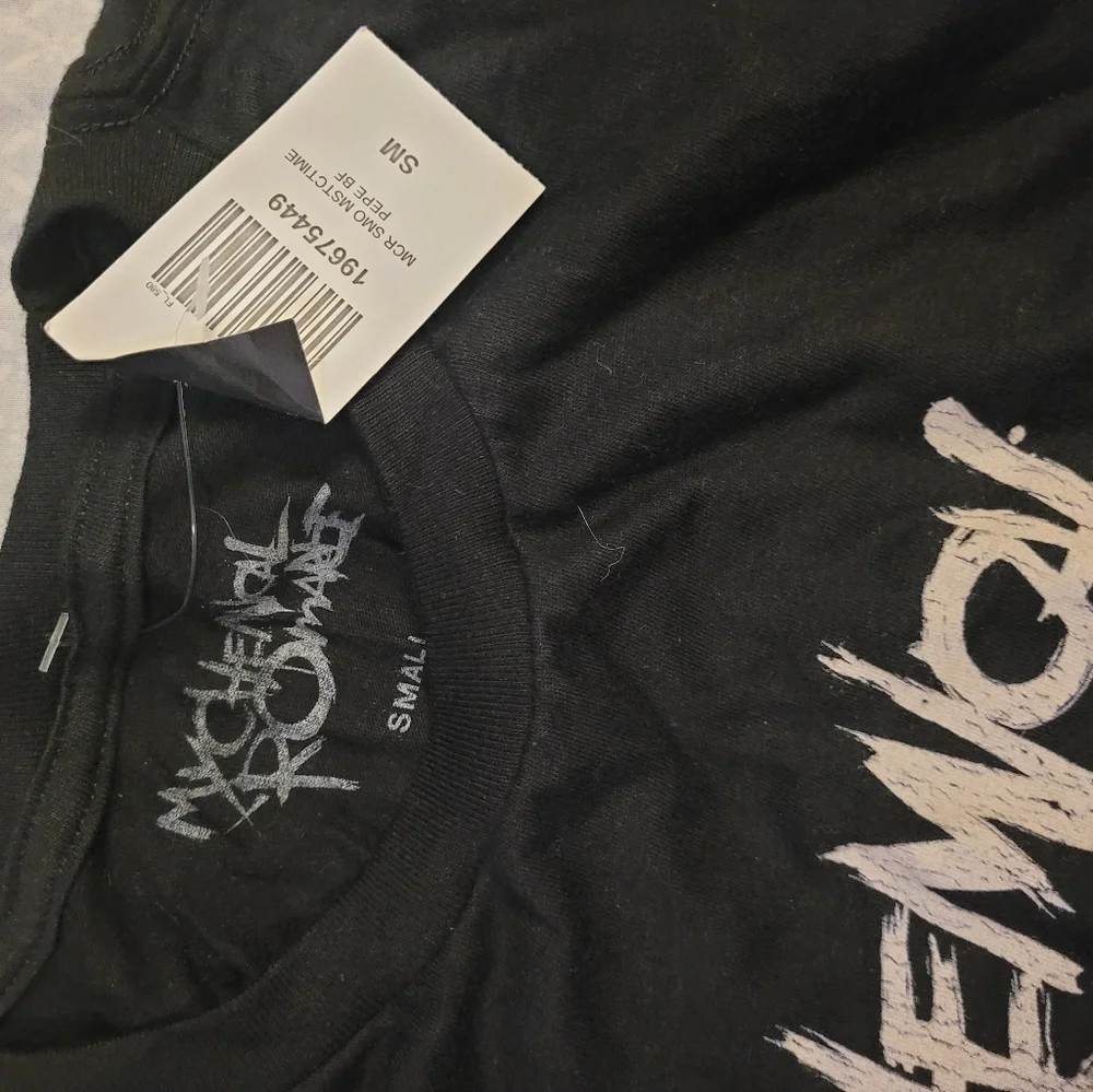 Small MCR t shirt. - Picture 2 of 2